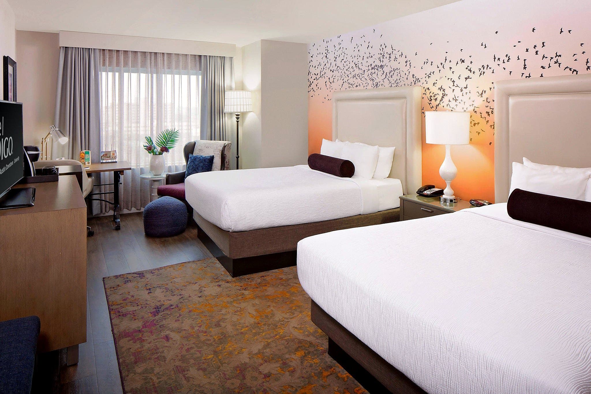 Hotel Indigo Austin Downtown - University photo 2