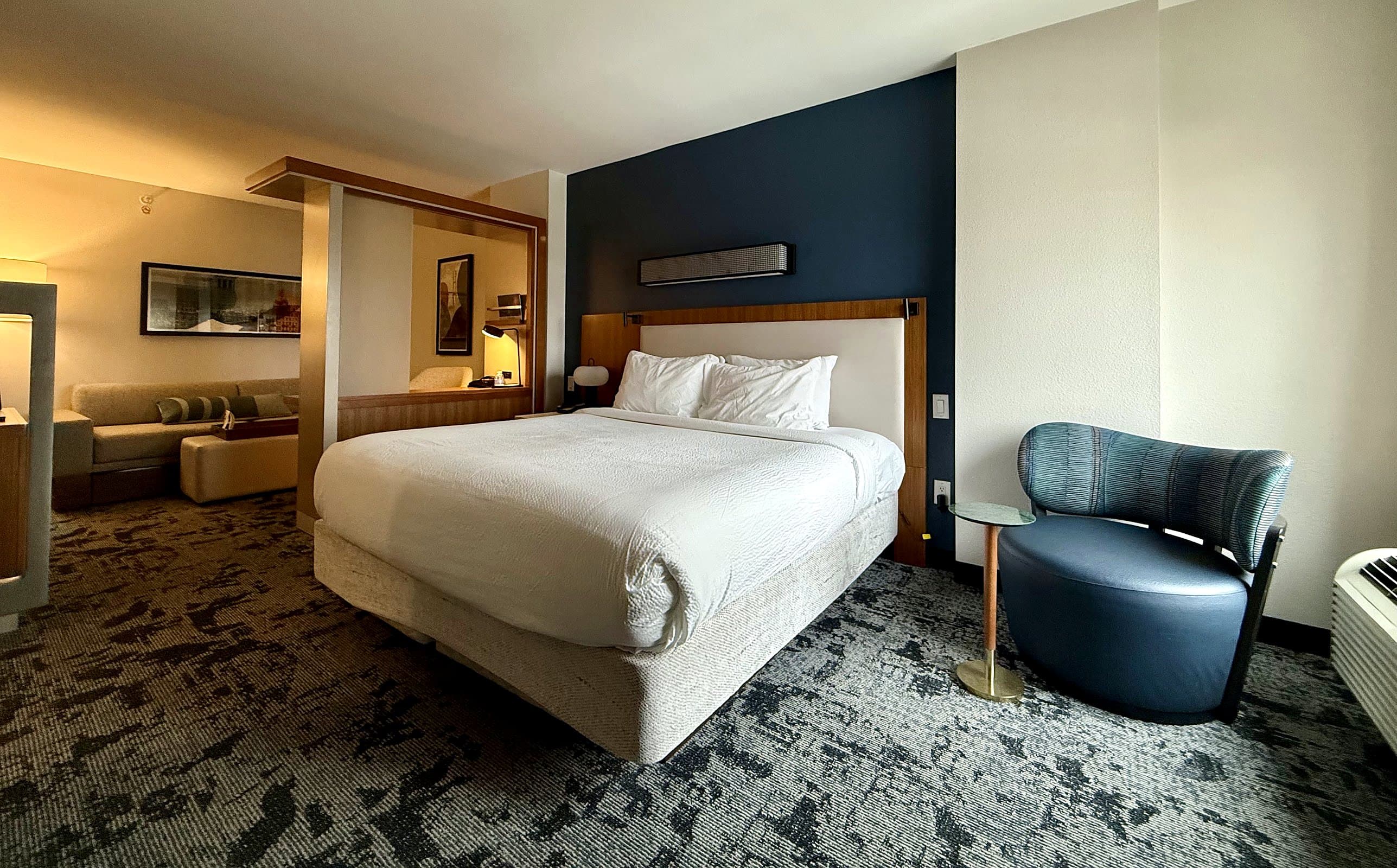 SpringHill Suites Savannah Downtown/Historic District photo 3